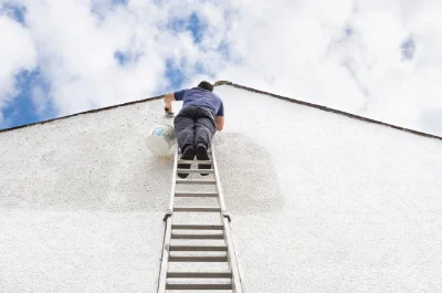 Peinture extérieure à Leigné-sur-Usseau — façades et ravalement